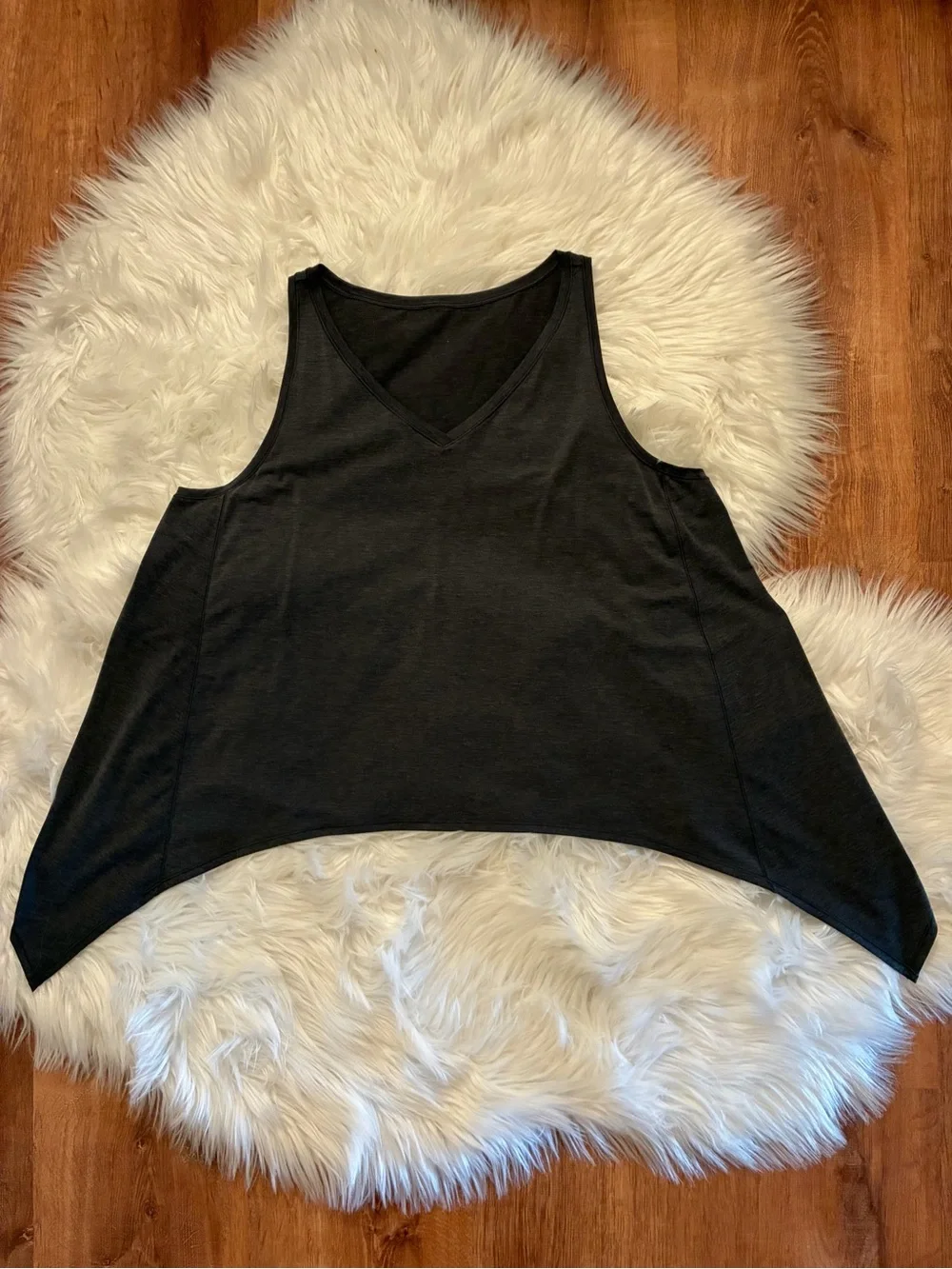 Lululemon Watch Me Flip Tank Heathered Black Gray Sz 8 Style #W1ASFS Layering
